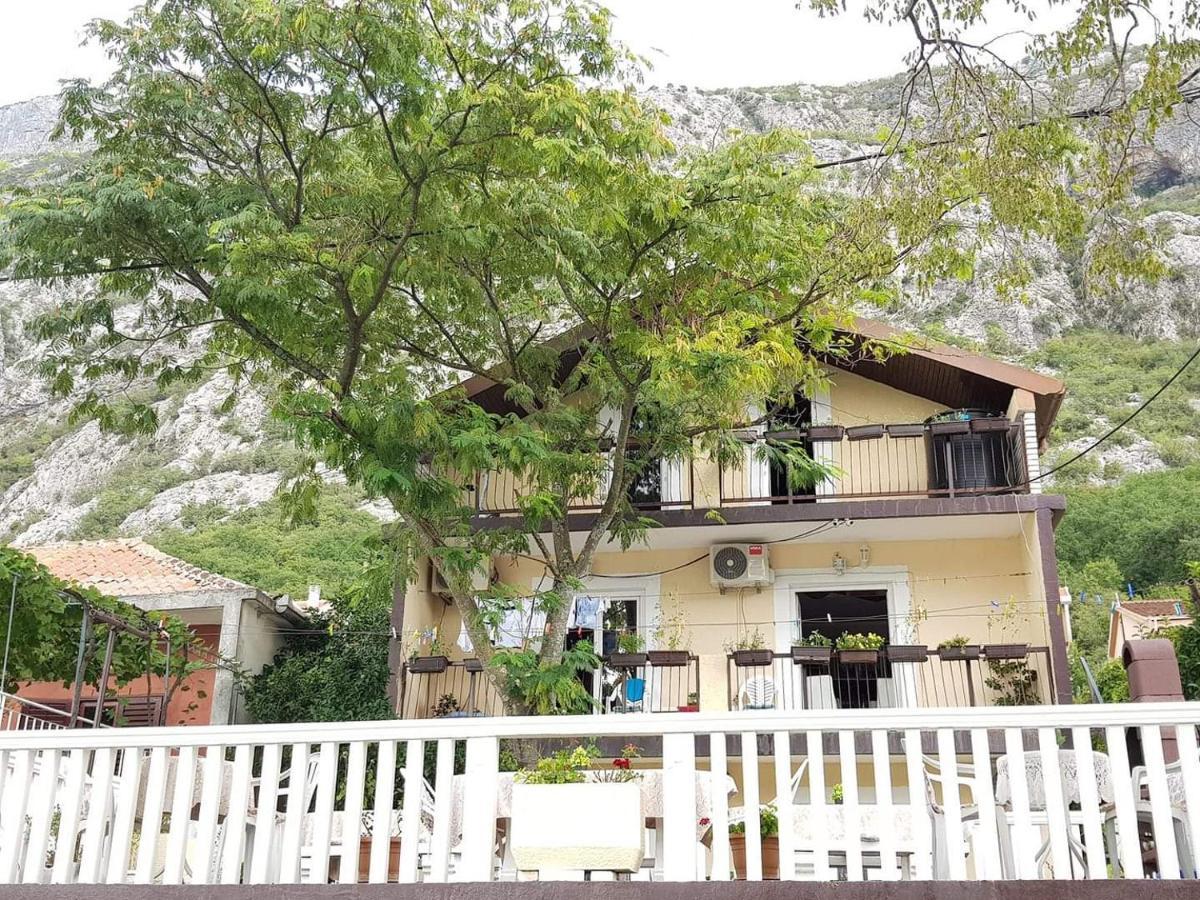 Montenegro Apartmant'S Kotor Eksteriør bilde